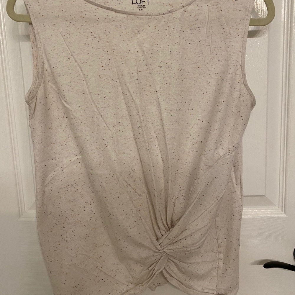 Loft front knot tank